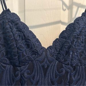 Size 6 Bardot navy cocktail dress.